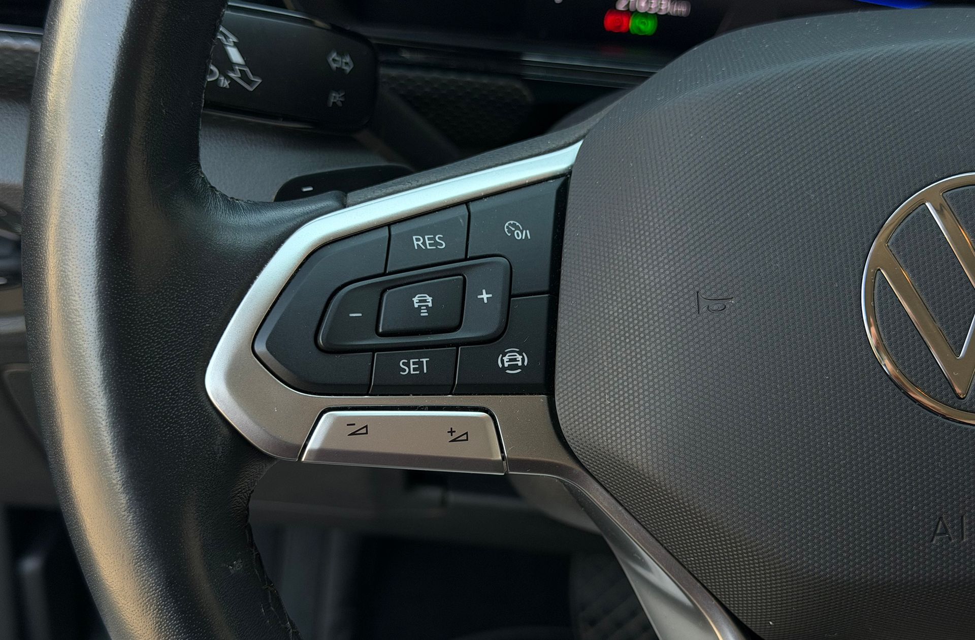 Volkswagen T-Cross Advance 1.0 TSI DSG - foto 24