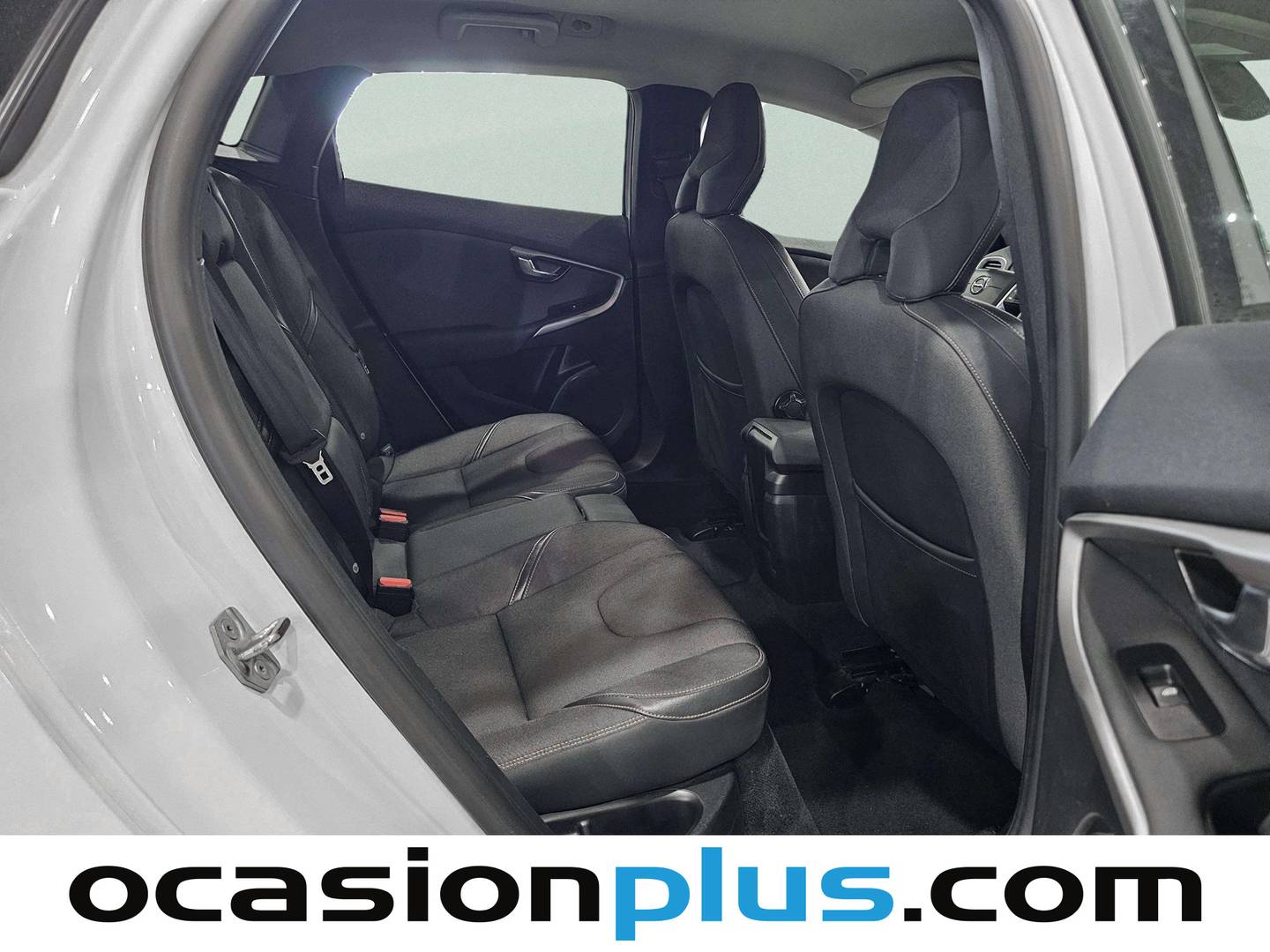 Volvo V40 Cross Country Volvo V40 Cross Country D2 Momentum (120 CV) manual
