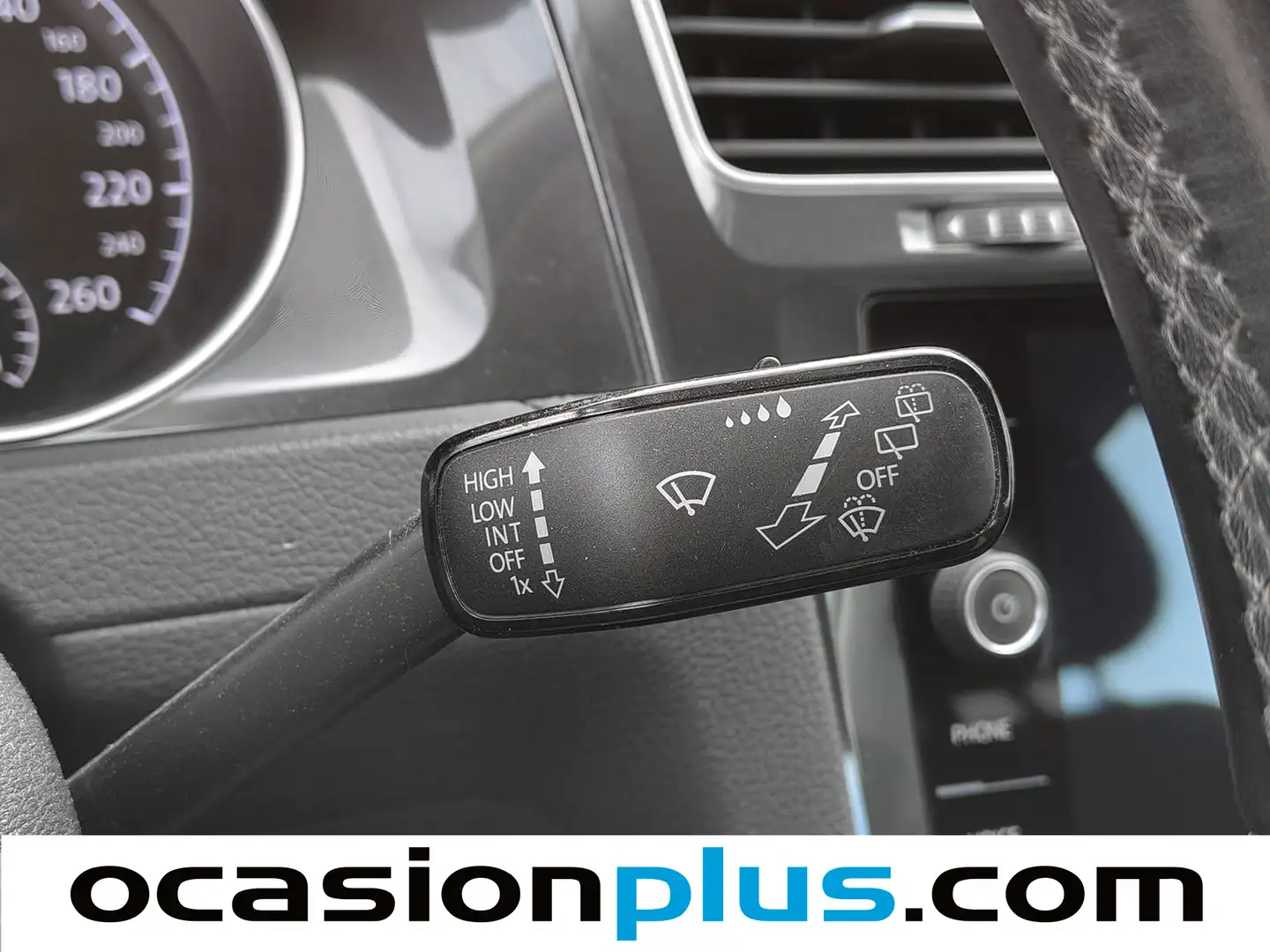 Foto Volkswagen Golf Volkswagen Golf Business 1.0 TSI (110 CV)