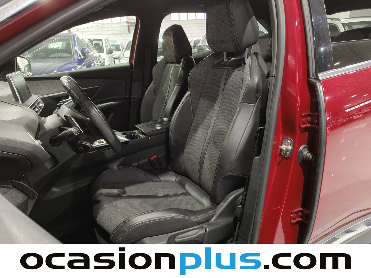 Foto Peugeot 3008 Peugeot 3008 BlueHDI 130 S&S GT Line EAT8 (130 CV)