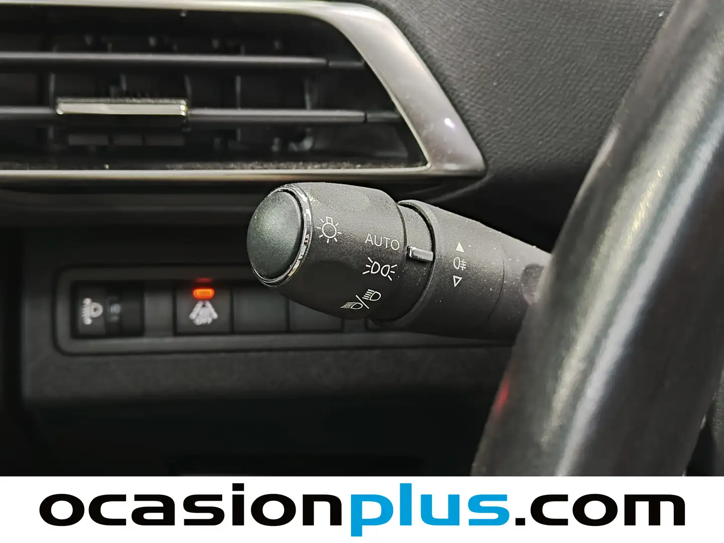 Foto Peugeot 3008 Peugeot 3008 BlueHDI 130 S&S Allure (130 CV)