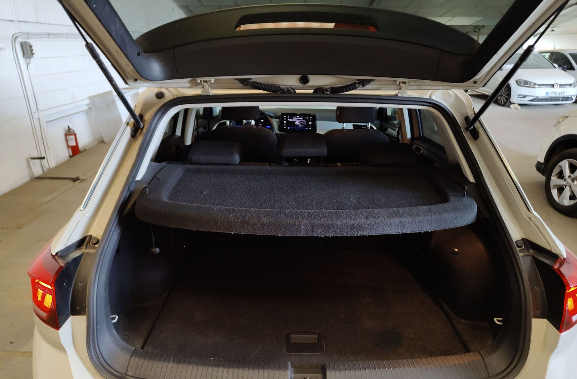Volkswagen T-Roc Life 1.5 TSI DSG - foto 15