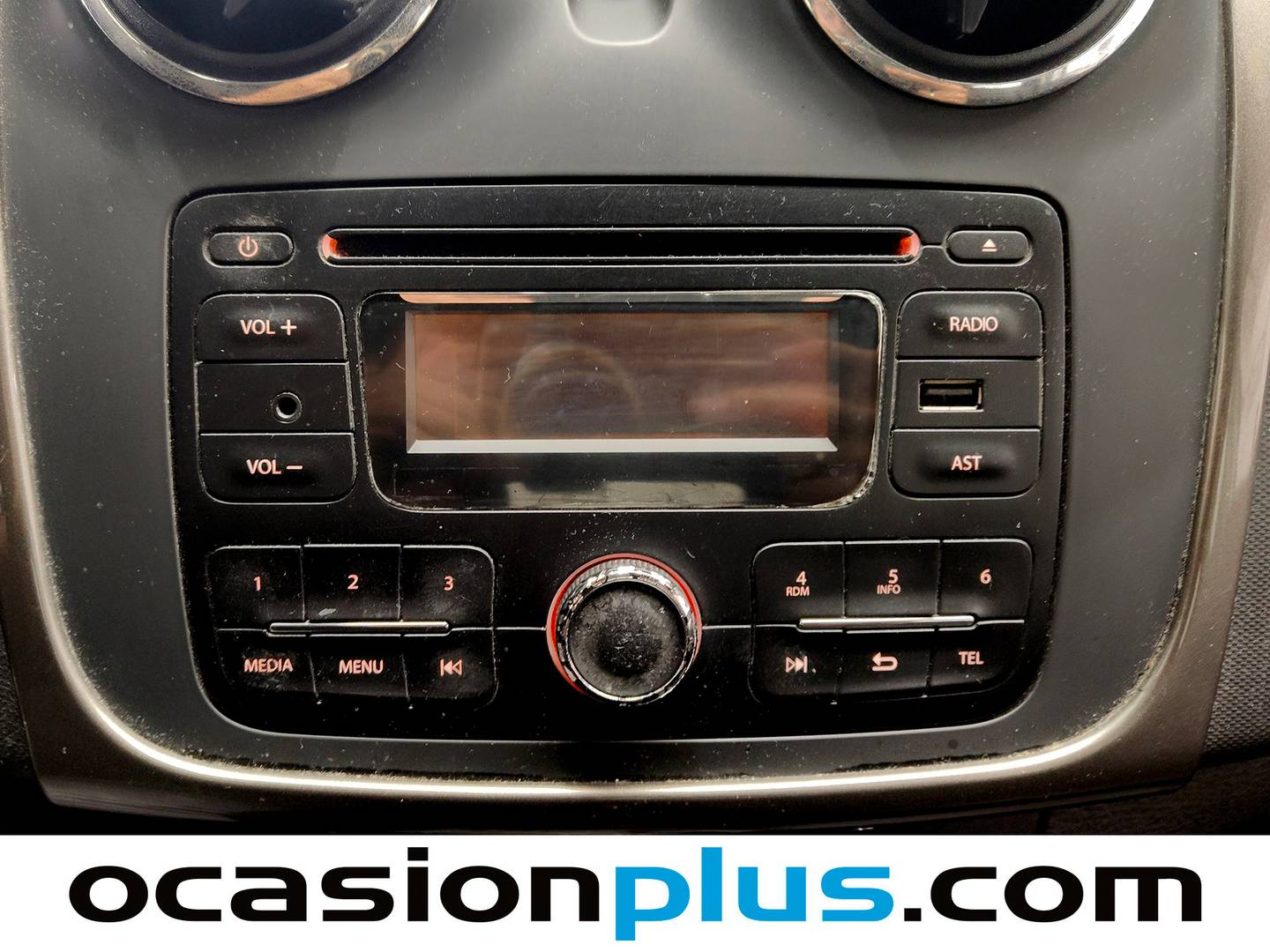 Equipamiento del Dacia Sandero Dacia Sandero Laureate dCi (75 CV)