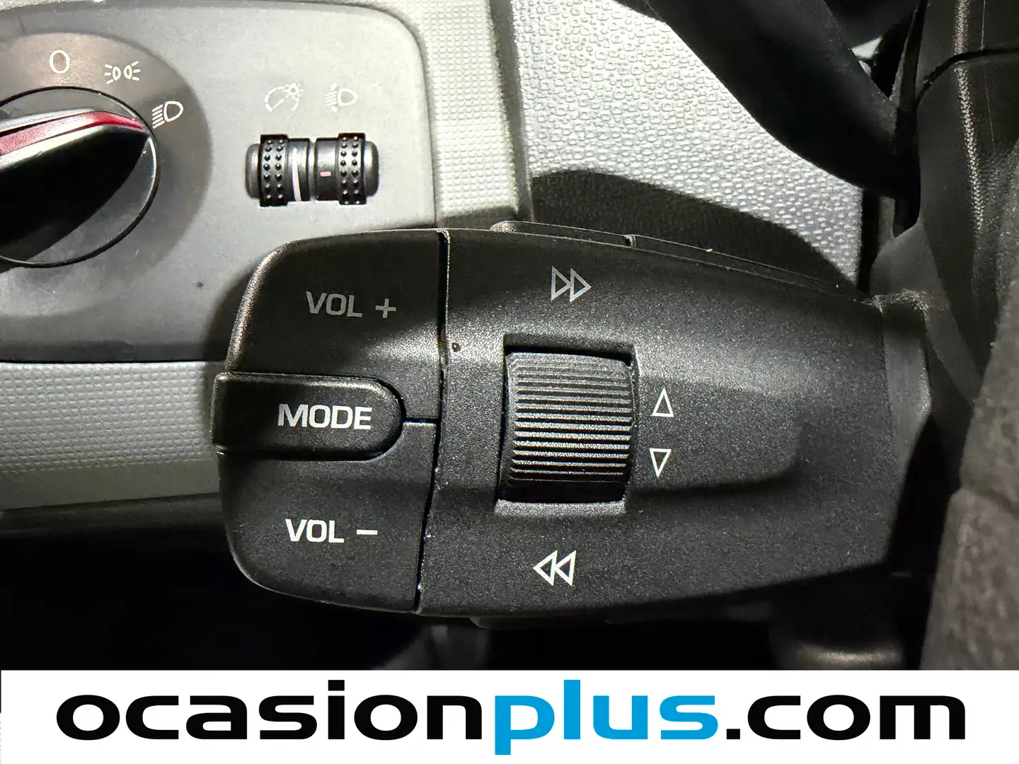 Foto Seat Ibiza SEAT Ibiza SC SC 1.2 TDI Reference (75 CV)