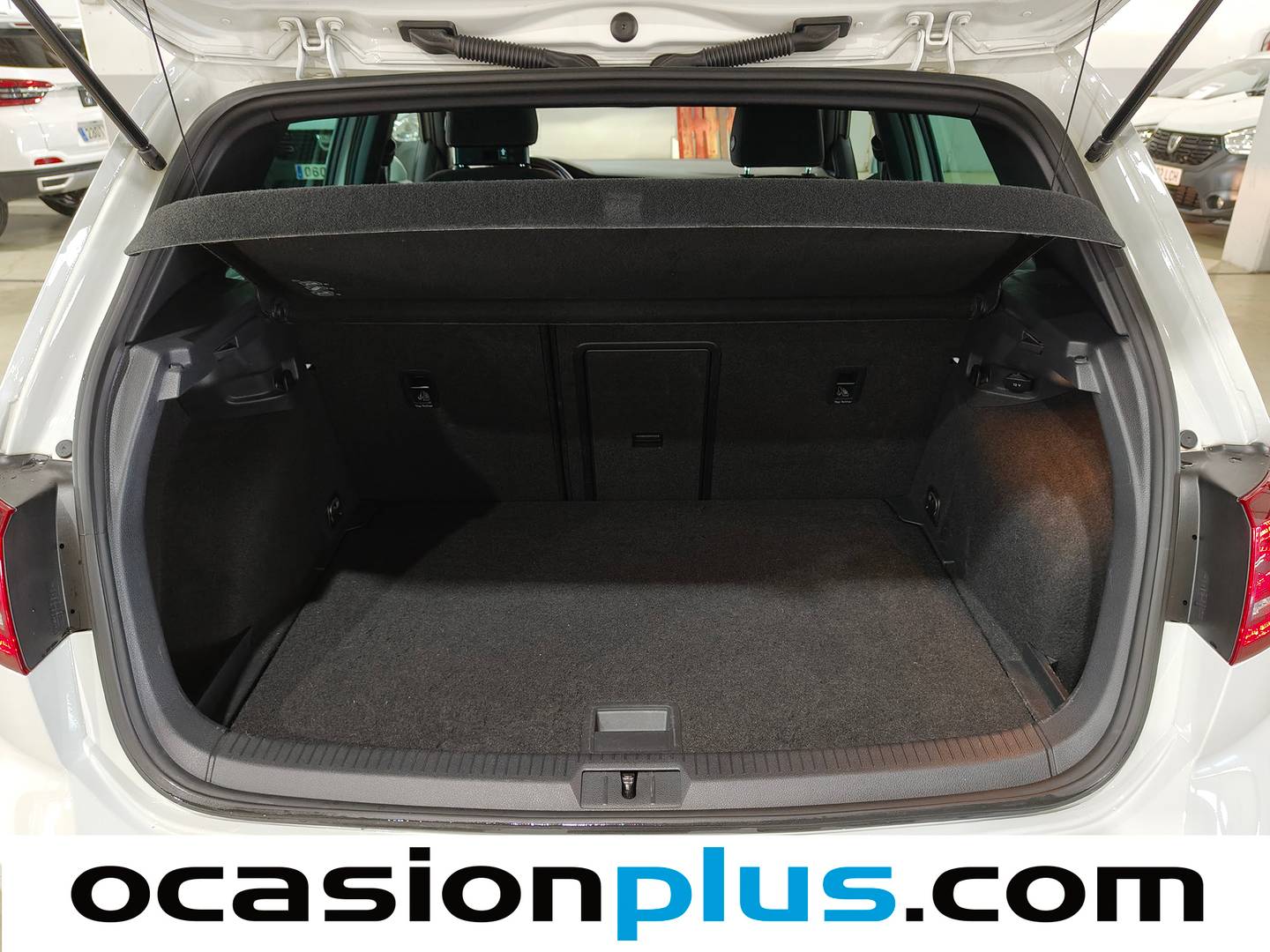 Fotos maletero Volkswagen Golf Volkswagen Golf GTI Performance 2.0 TSI (230 CV) DSG