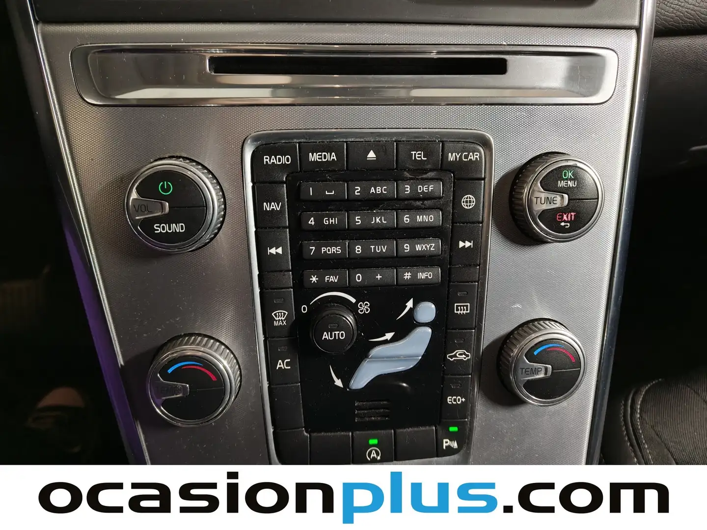 Foto Volvo XC60 Volvo XC60 D3 Momentum Auto (150 CV)