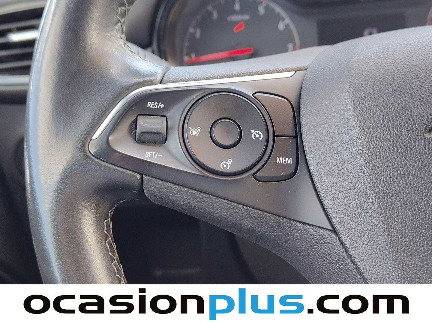 Opel Crossland X Opel Crossland X 1.2 S&S Design Line 120 Aniversario (110 CV) 110cv