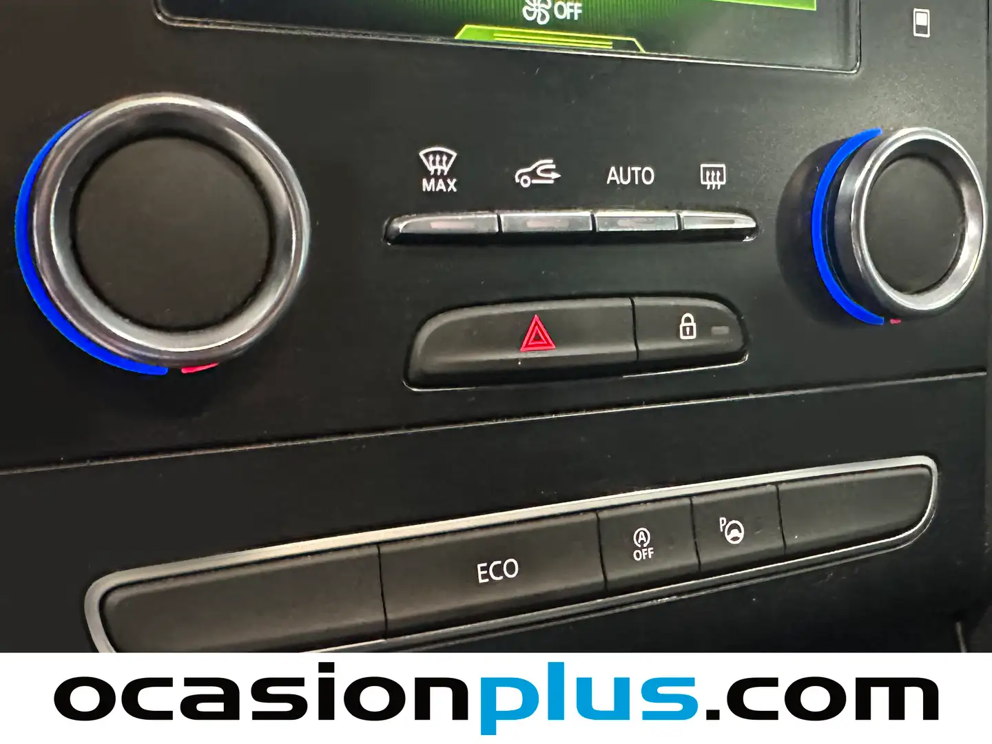 Foto Renault Mégane Renault Megane Zen TCe (140 CV) GPF