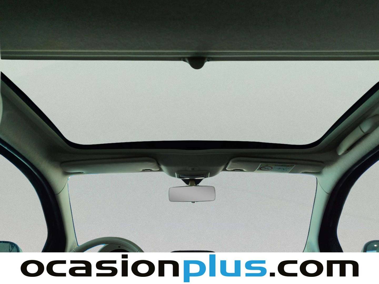Extras y acabados del Fiat 500 Fiat 500 1.2 8v Lounge (69 CV)