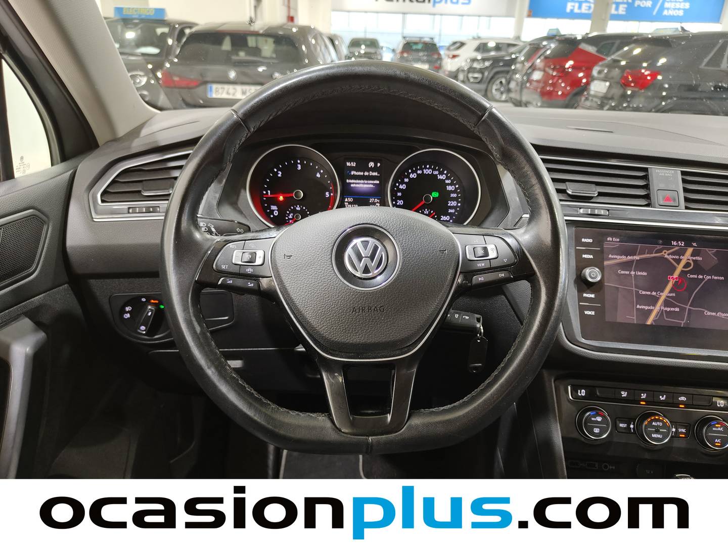 Foto Volkswagen Tiguan Volkswagen Tiguan Advance 2.0 TDI (150 CV) DSG Pack R-Line