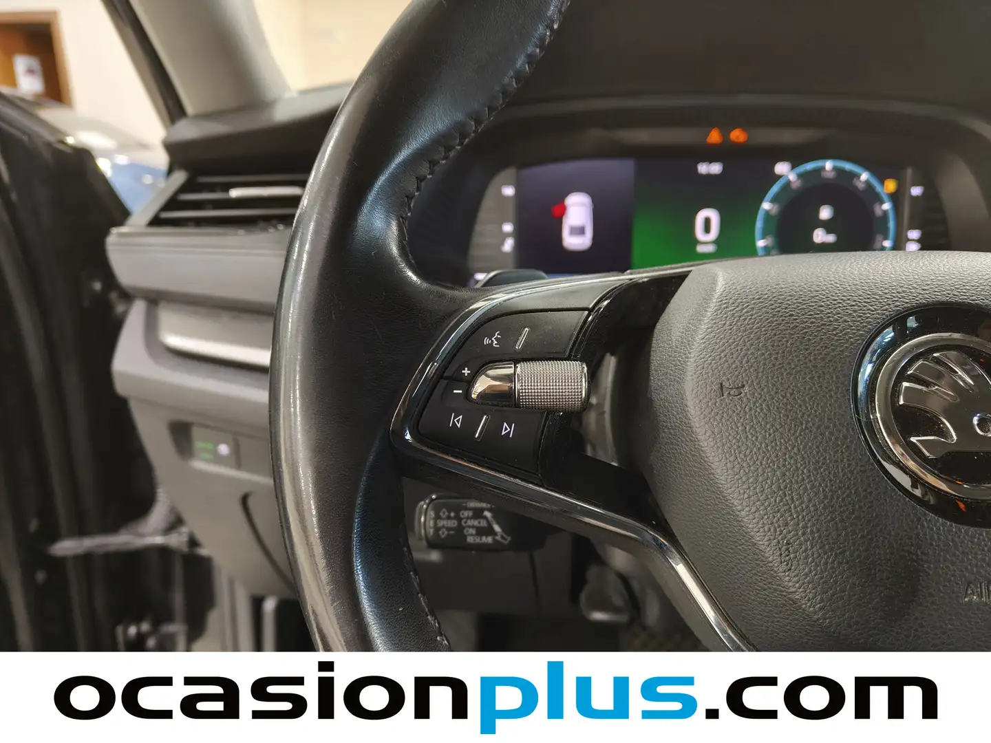 Foto Skoda Octavia Skoda Octavia 2.0 TDI Ambition DSG (150 CV)