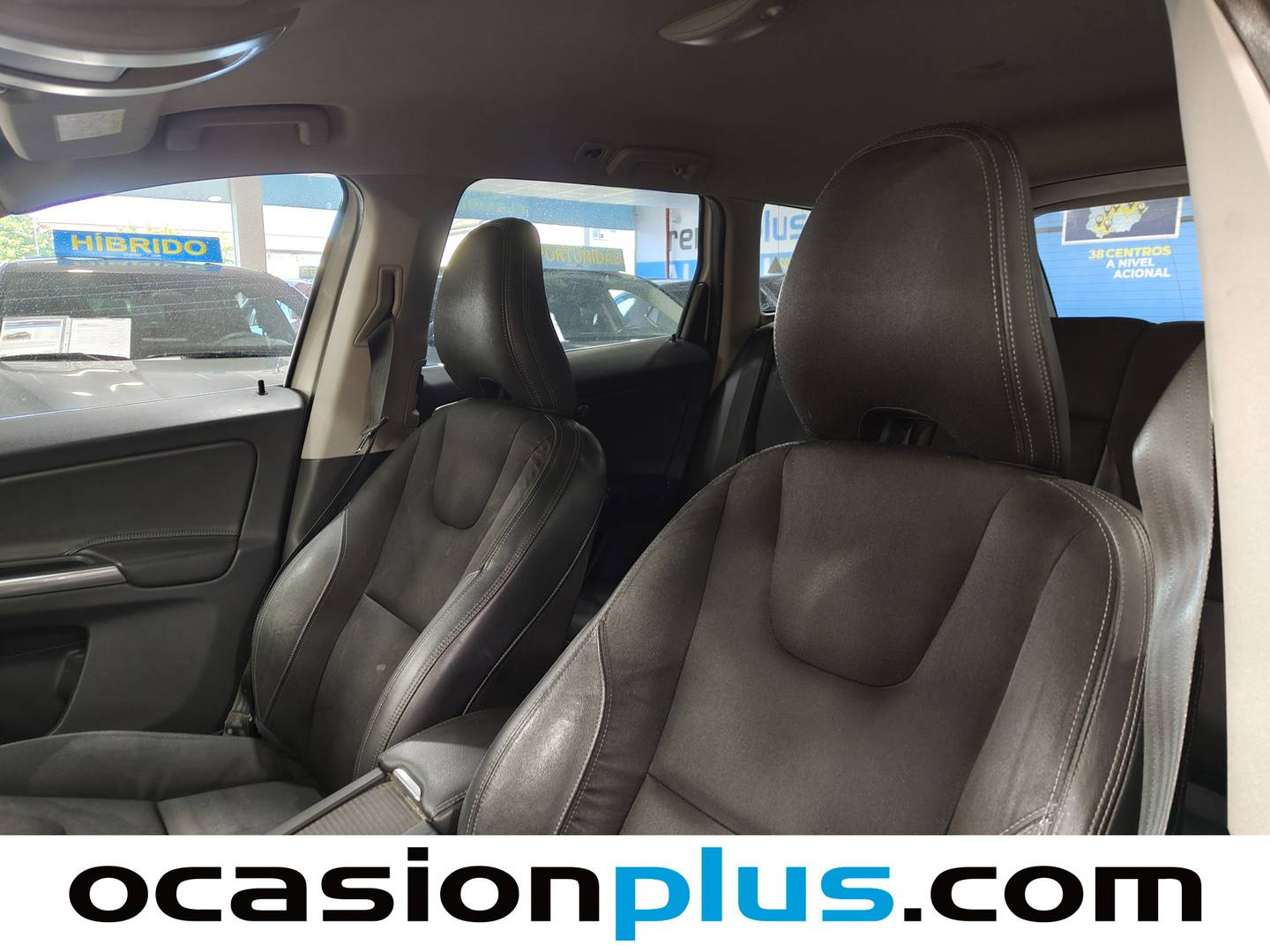 Extras y acabados del Volvo XC60 Volvo XC60 D3 Momentum  (150 CV)
