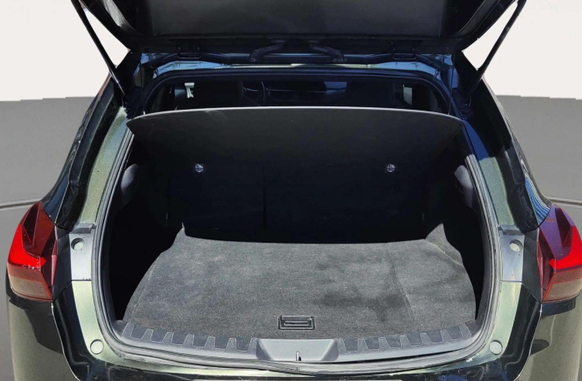 Lexus UX 250h Premium - foto 17