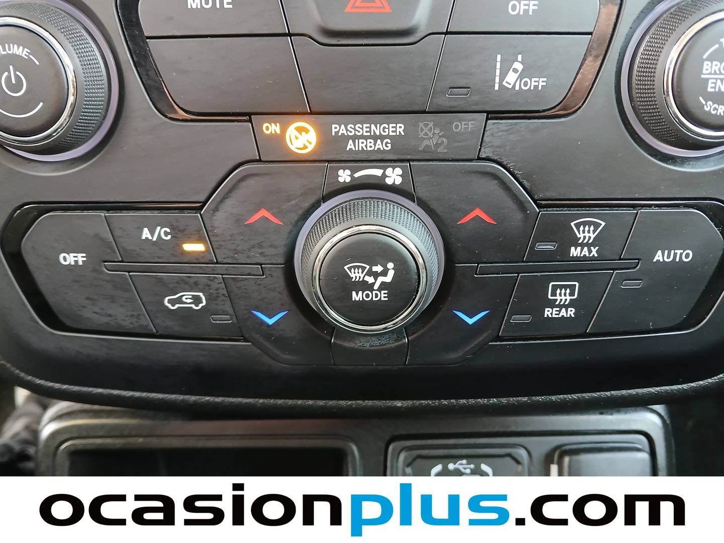 Foto Jeep Renegade Jeep Renegade eHybrid 1.5 Altitude DCT (130 CV)