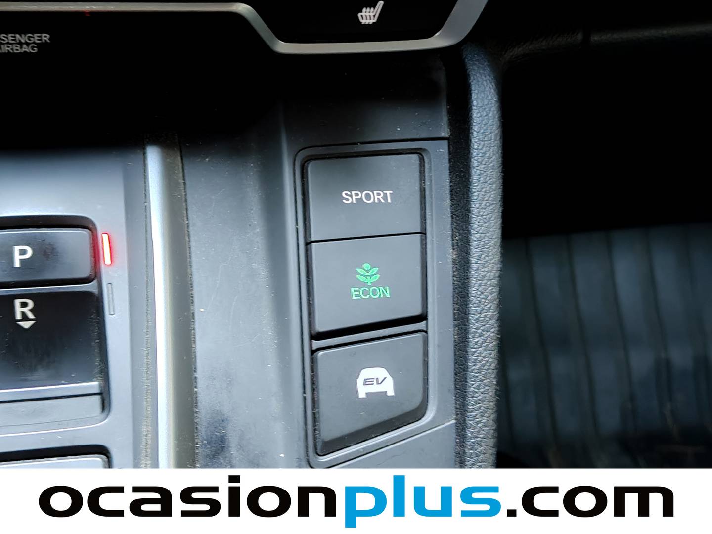 Foto Honda CR-V Honda CR-V 2.0 i-MMD Executive 4x4 (184 CV)