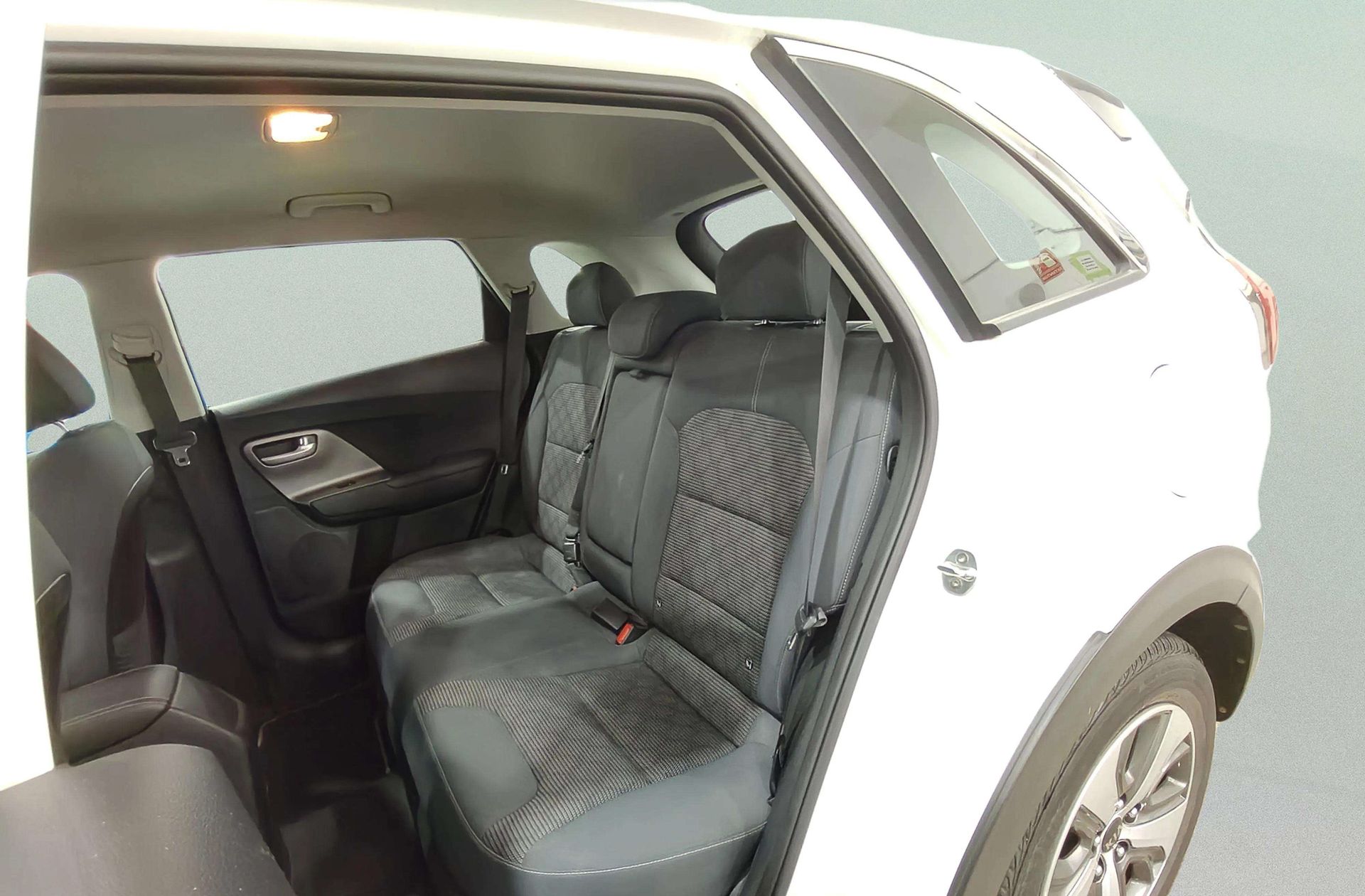 Kia Niro 1.6 GDi HEV Híbrido Drive - foto 11
