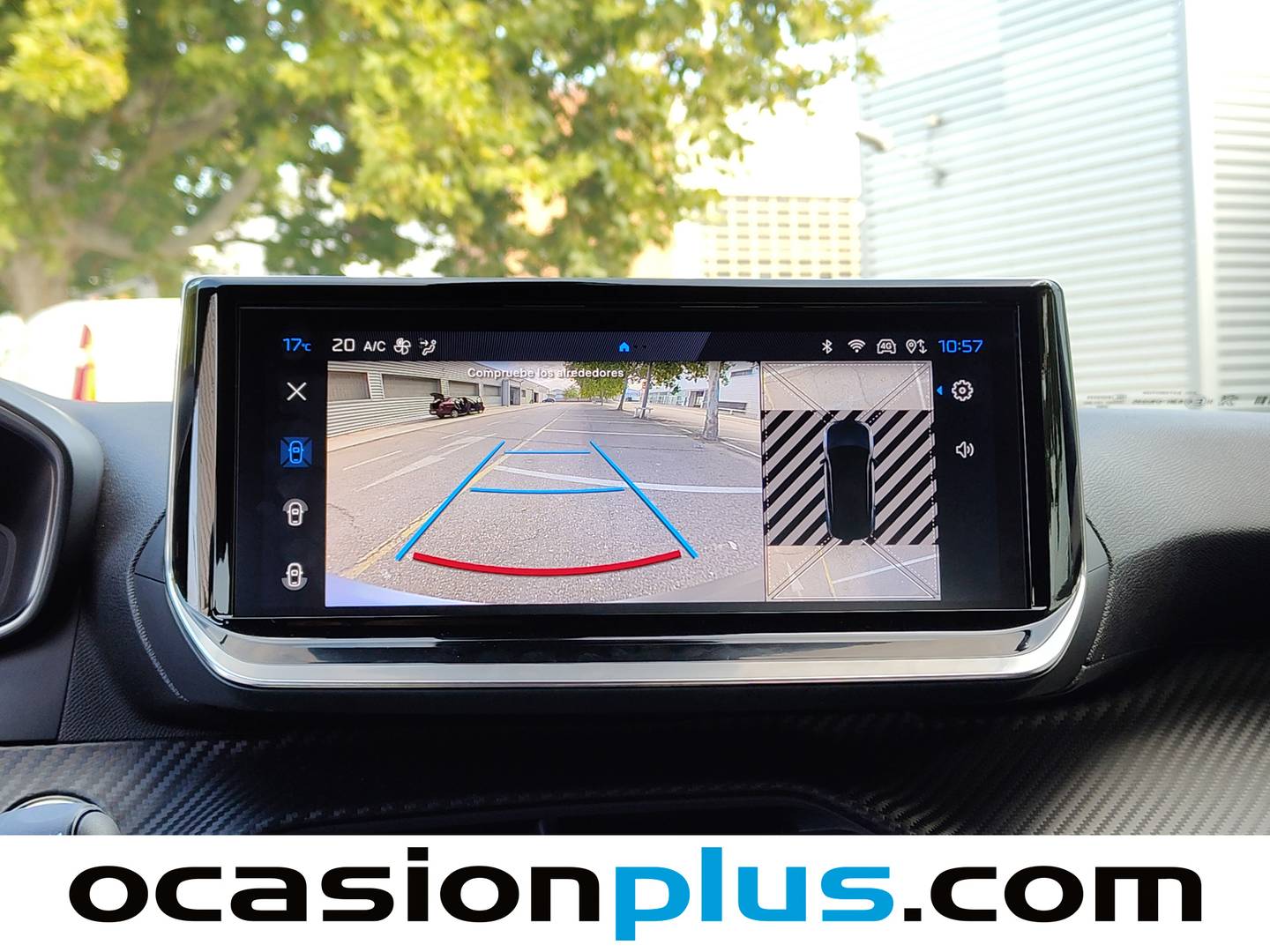 Foto Peugeot 2008 Peugeot 2008 Allure Hybrid eDCS6 (136 CV)