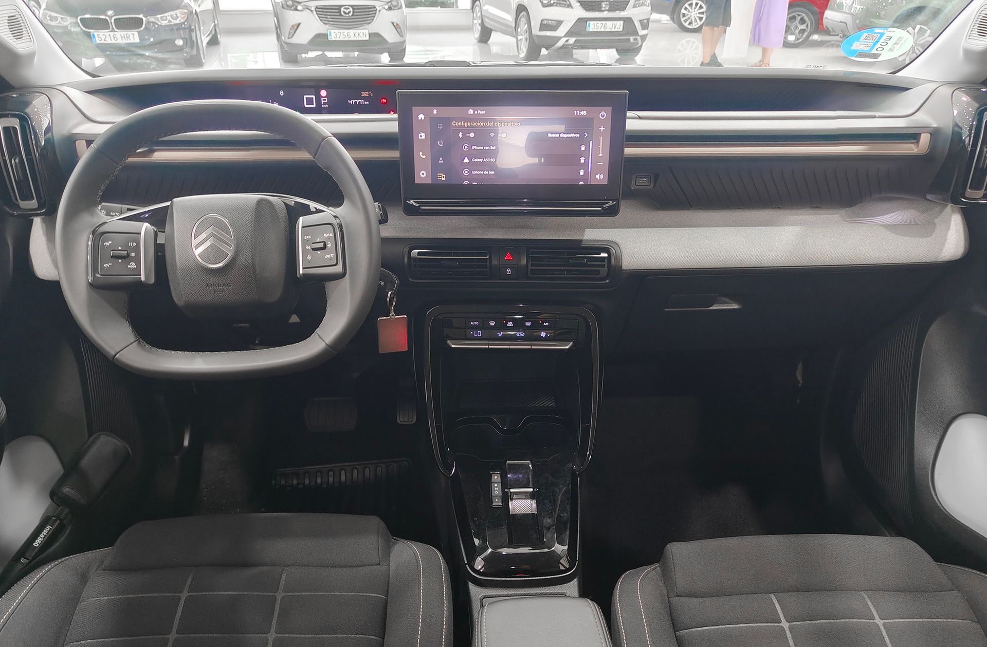 Citroën C3 Aircross Hybrid 136 Plus e-DCS6 - foto 8