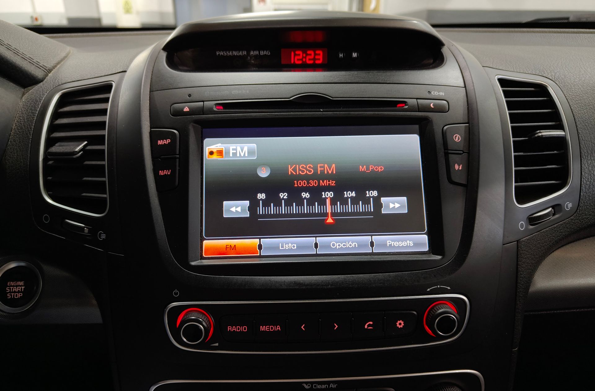 Kia Sorento 2.2 CRDi Emotion 4x4 7 plazas - foto 36