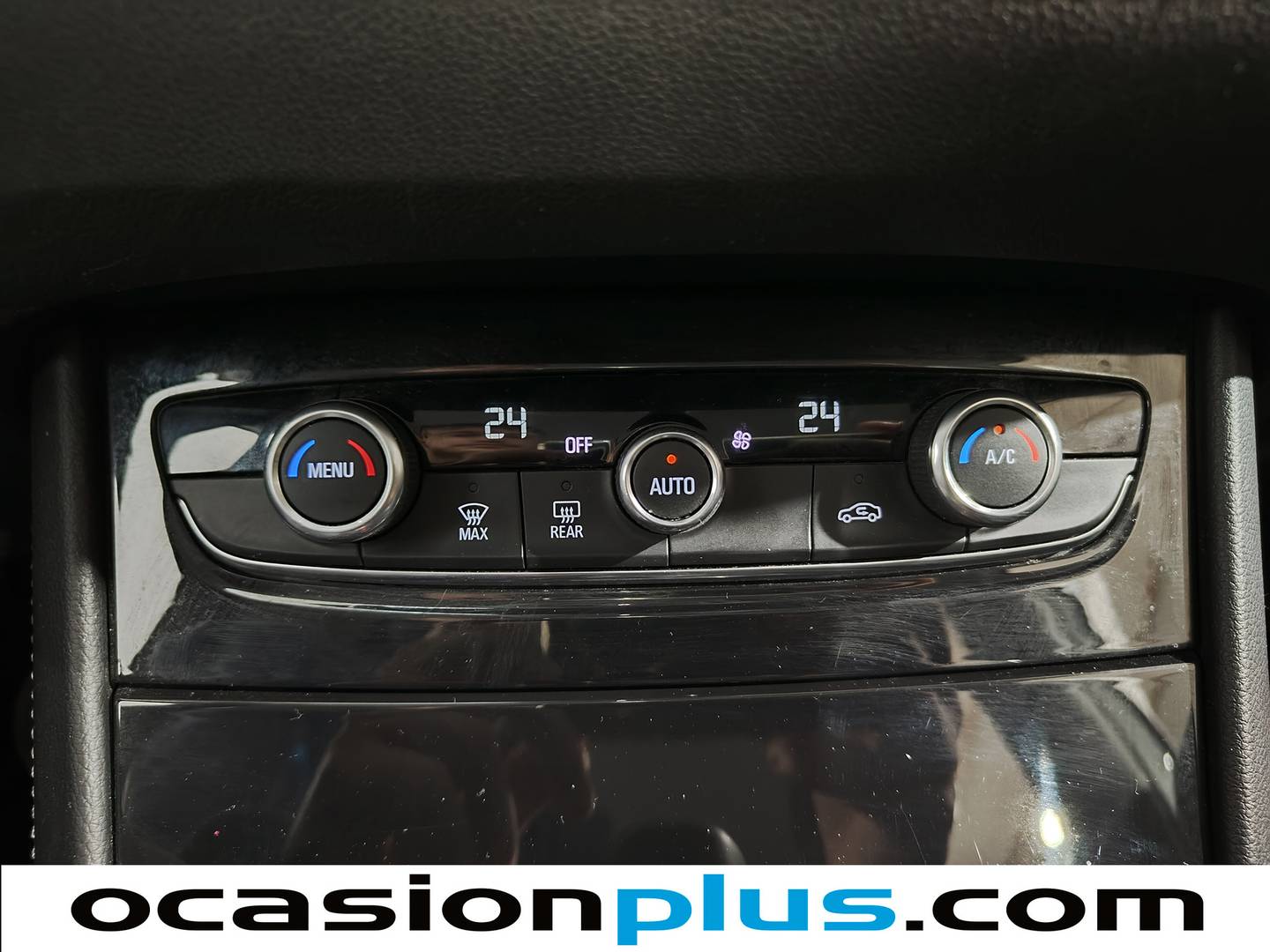 Foto Opel Grandland X Opel Grandland X 1.6 CDTi Excellence Auto (120 CV)