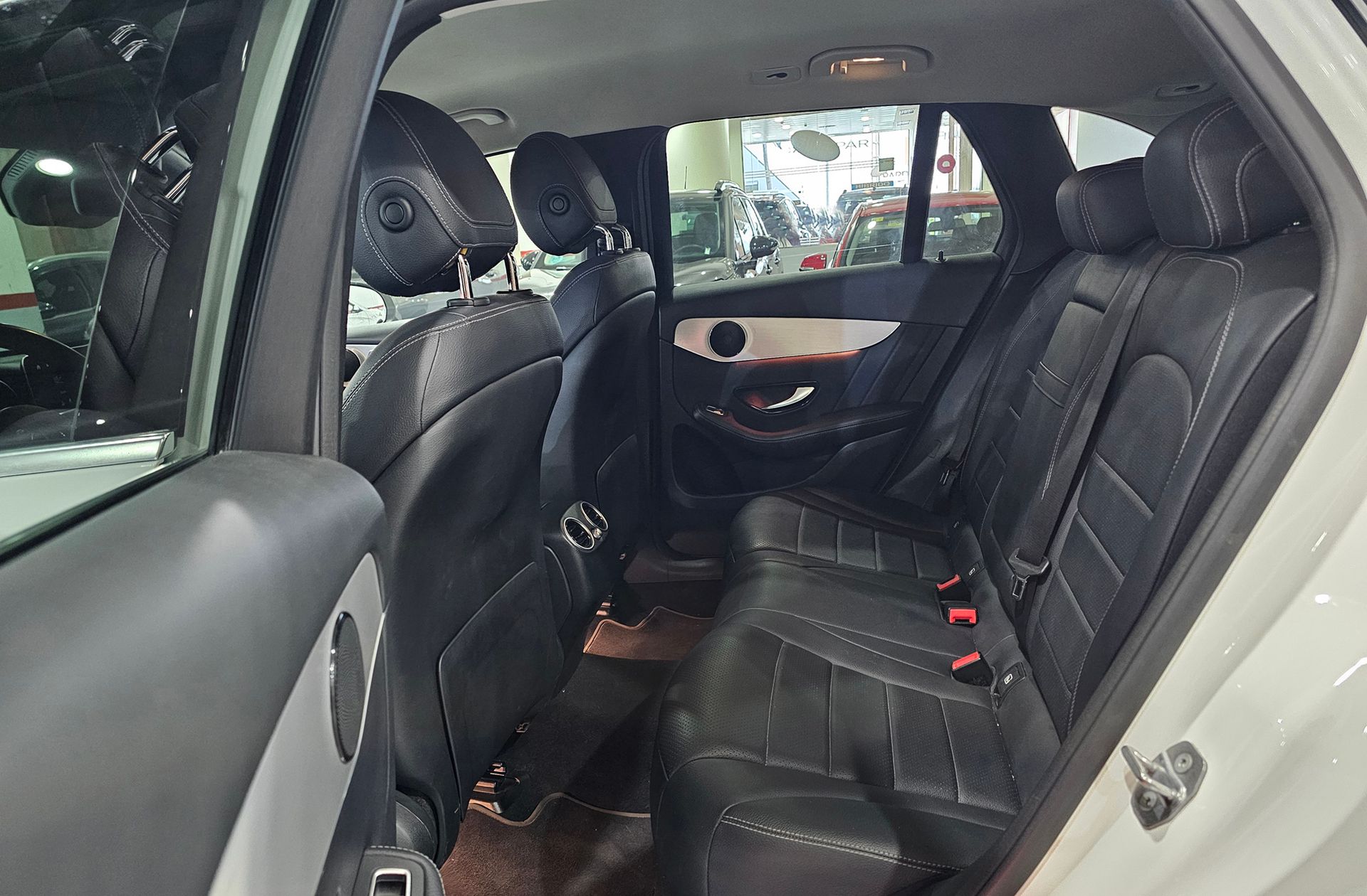 Mercedes-Benz GLC Mercedes GLC 200 d 4Matic Pack AMG - foto 14