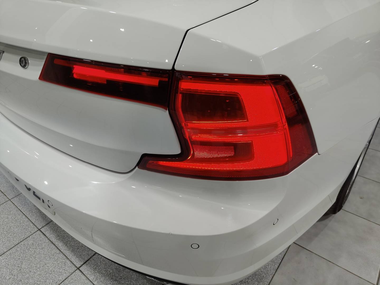 Foto Volvo S90 Volvo S90 2.0 D4 Momentum Auto (190 CV)