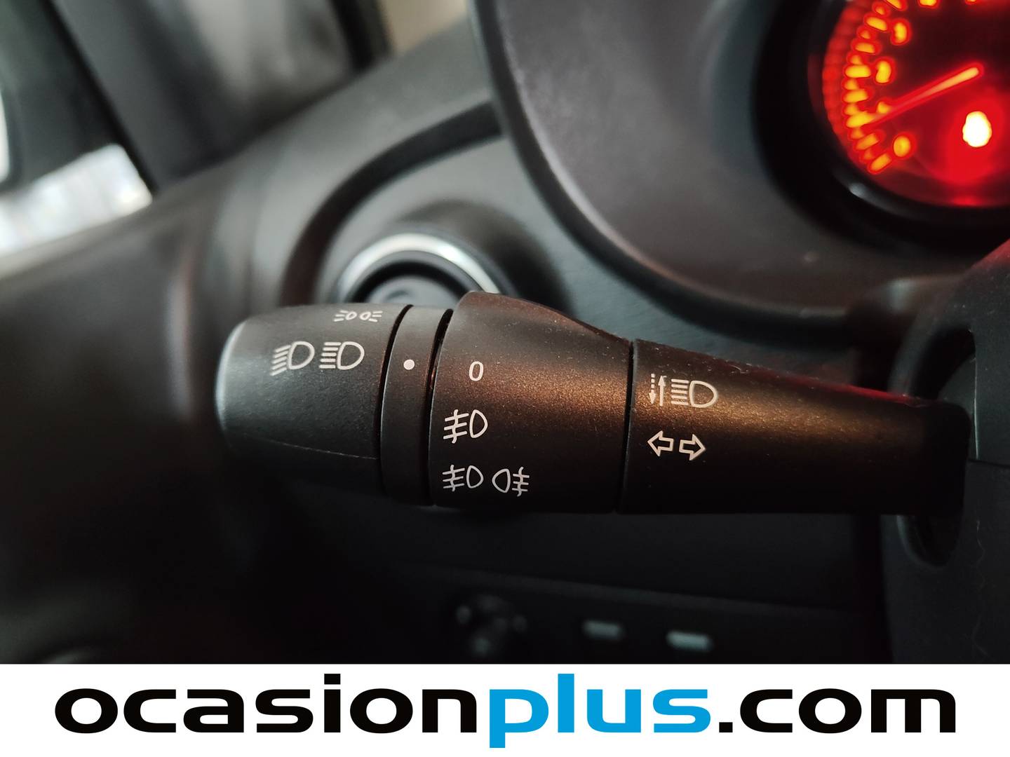 Equipamiento del Dacia Dokker Dacia Dokker 1.6 GLP Ambiance (98 CV)