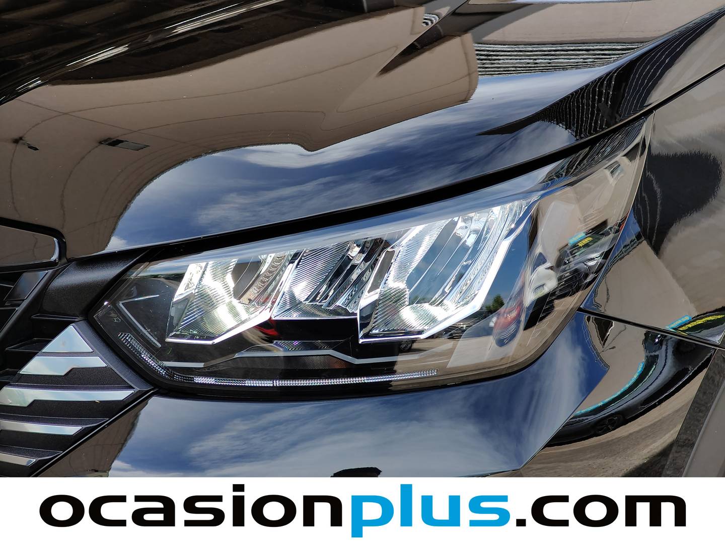 Extras del Peugeot 2008 Peugeot 2008 Allure Hybrid eDCS6 (136 CV)