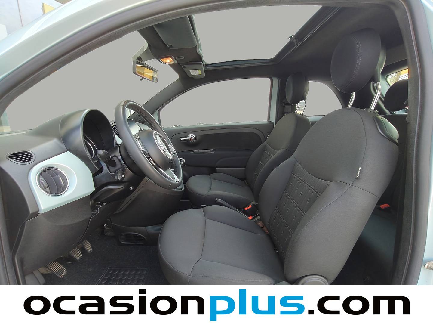 Foto asientos delanteros Fiat 500 Fiat 500 1.0 Hybrid Dolcevita (70 CV)