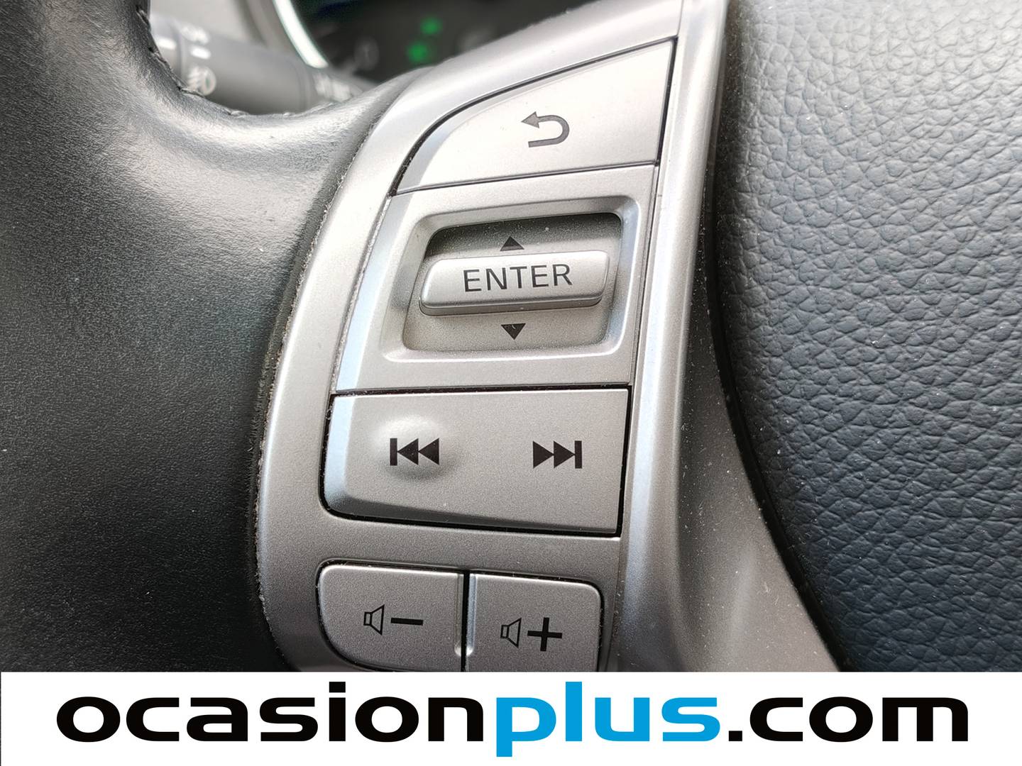 Nissan QASHQAI Nissan Qashqai 1.6 DIG-T N-Connecta 4x2 (163 CV) manual