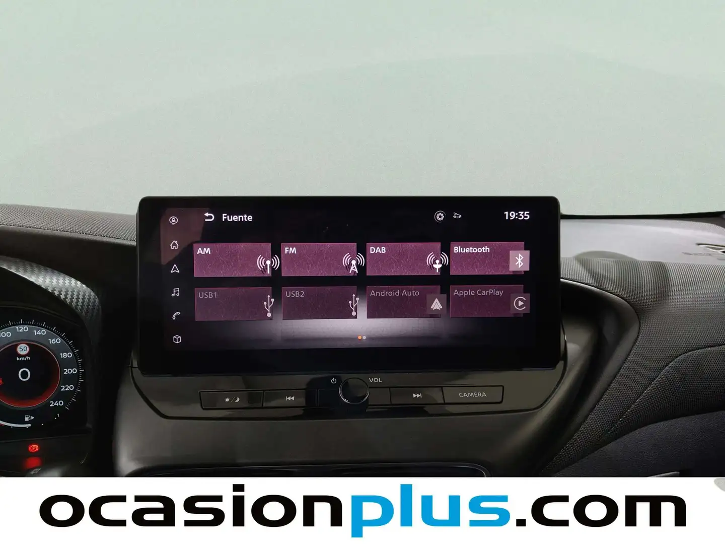 Foto Nissan JUKE Nissan Juke DIG-T N-Connecta 4x2 (114 CV)