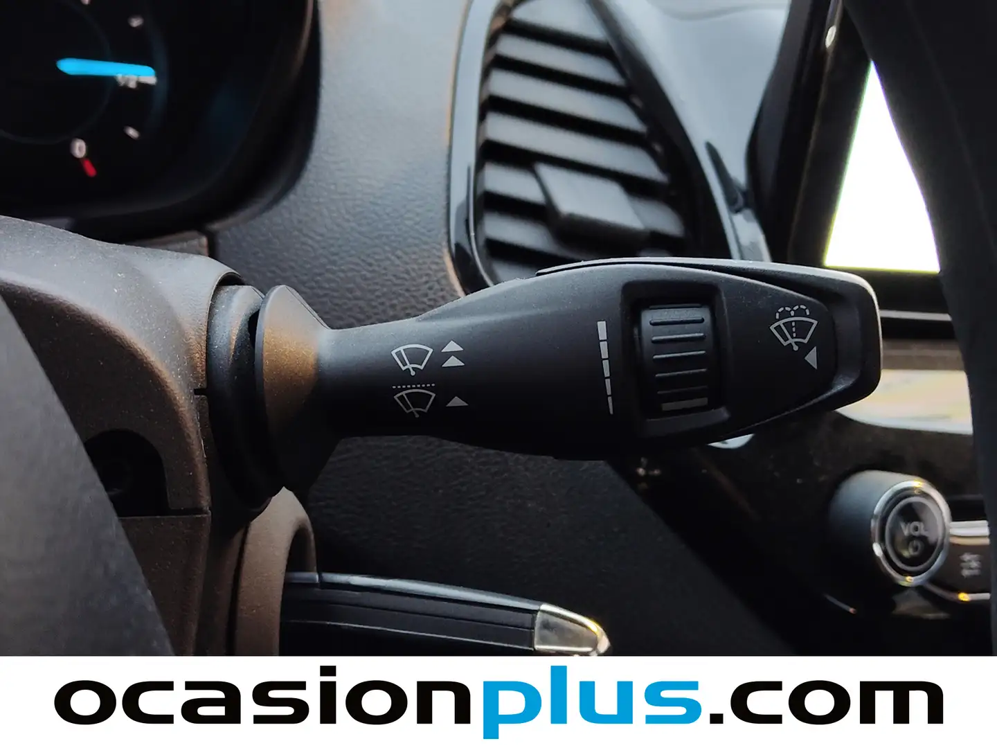 Foto Ford Ka+ Ford Ka+ 1.2 Ti-VCT Ultimate (85 CV)