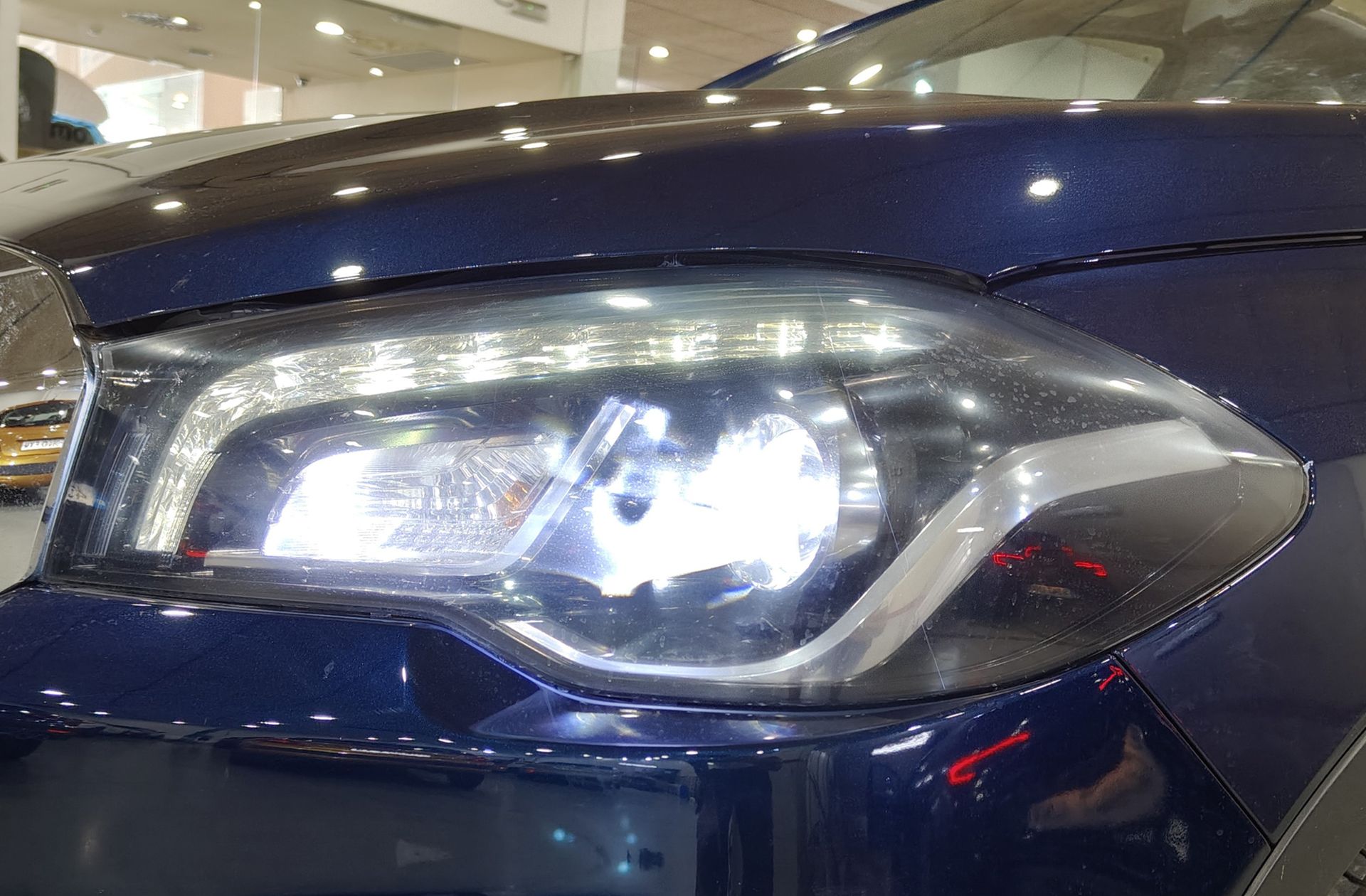 Suzuki S-Cross 1.6 Ddis GLX 4WD DCT - foto 14