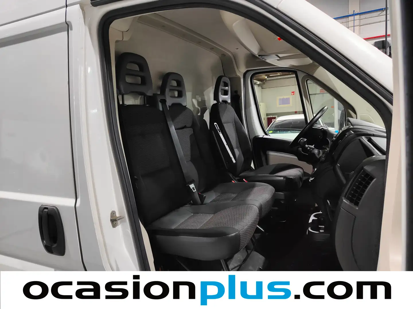 Foto Peugeot Boxer Peugeot Boxer Furgon BlueHDi 130 Pack 333 L2H2 (130 CV)