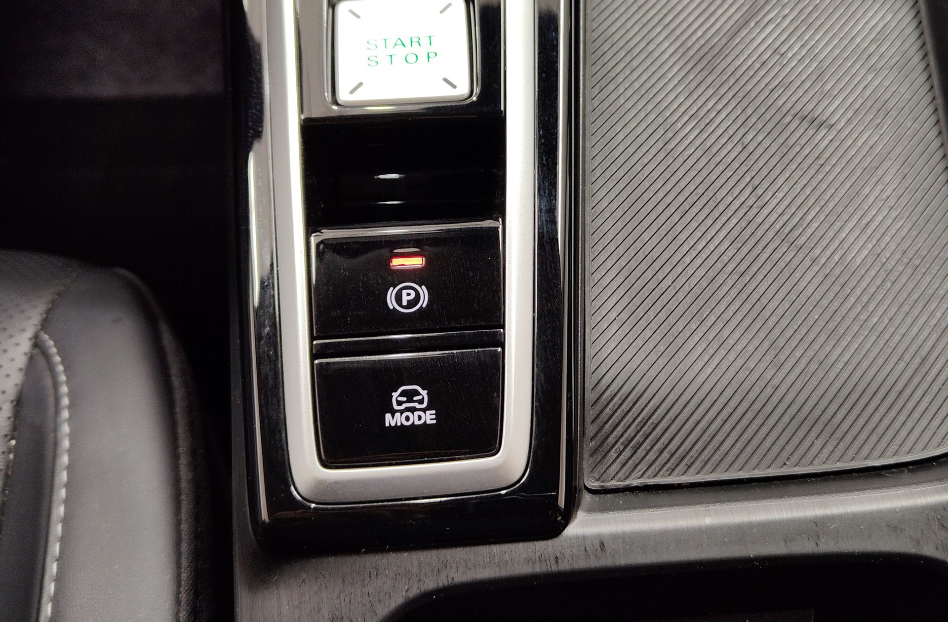 MG ZS 1.5 Hybrid+ Luxury - foto 35