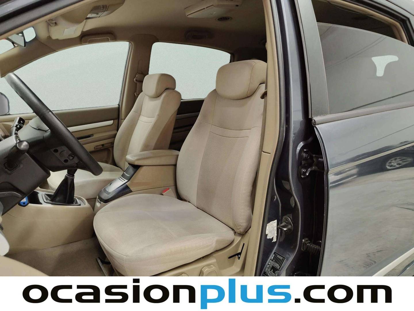 SsangYong Rodius SsangYong Rodius 270 Xdi Limited (165 CV) 7 Plazas 165cv