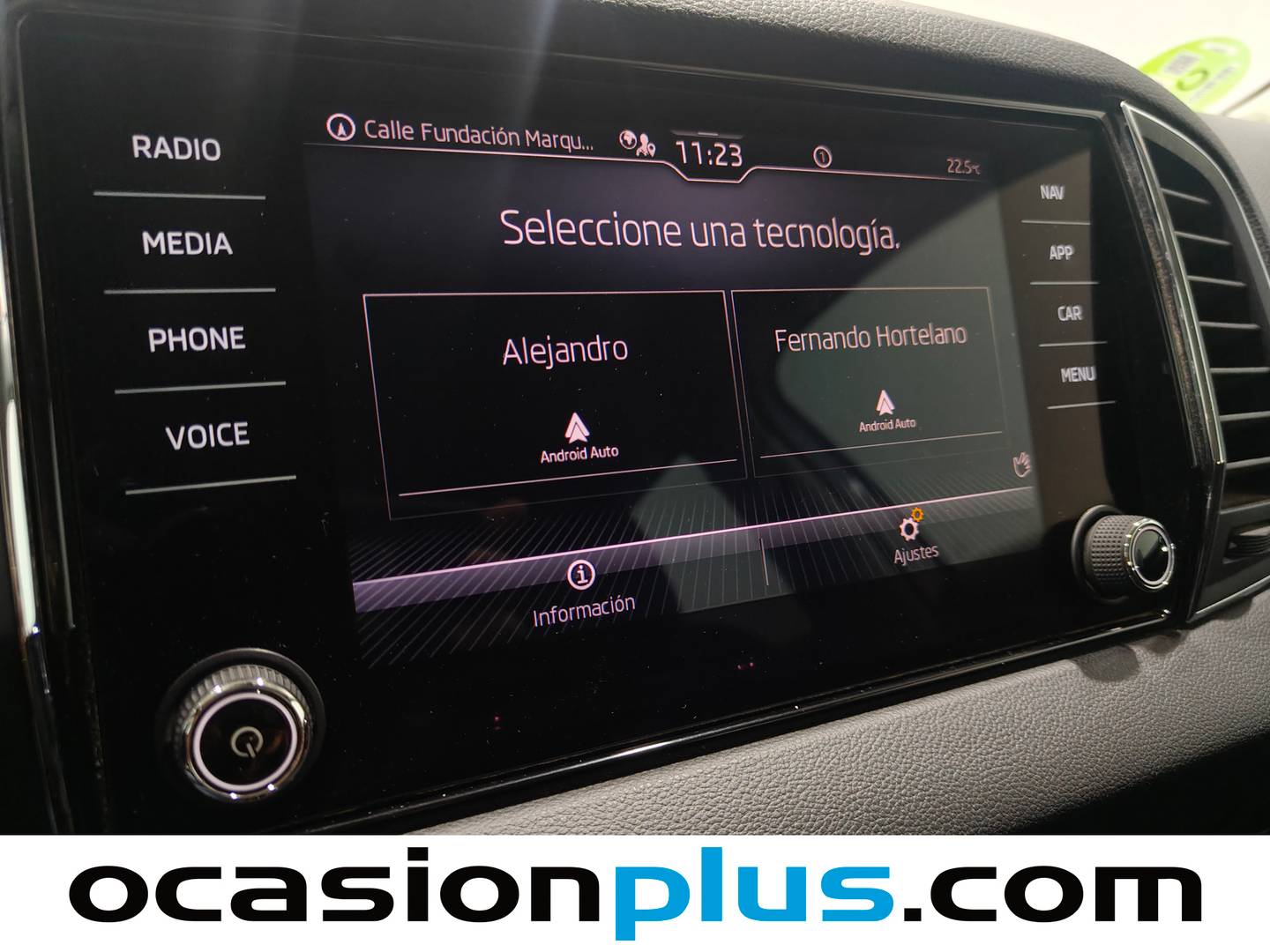 Extras y acabados del Skoda Karoq Skoda Karoq 2.0 TDI Ambition 4X4 DSG (150 CV)
