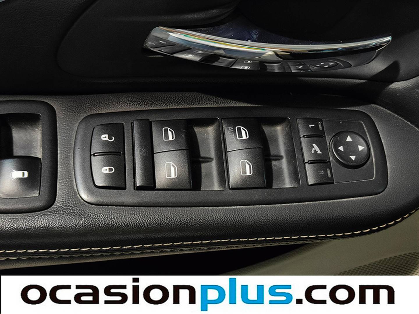 Foto Lancia Voyager Lancia Voyager 2.8 CRD Gold Auto 7 Plazas (163 CV)