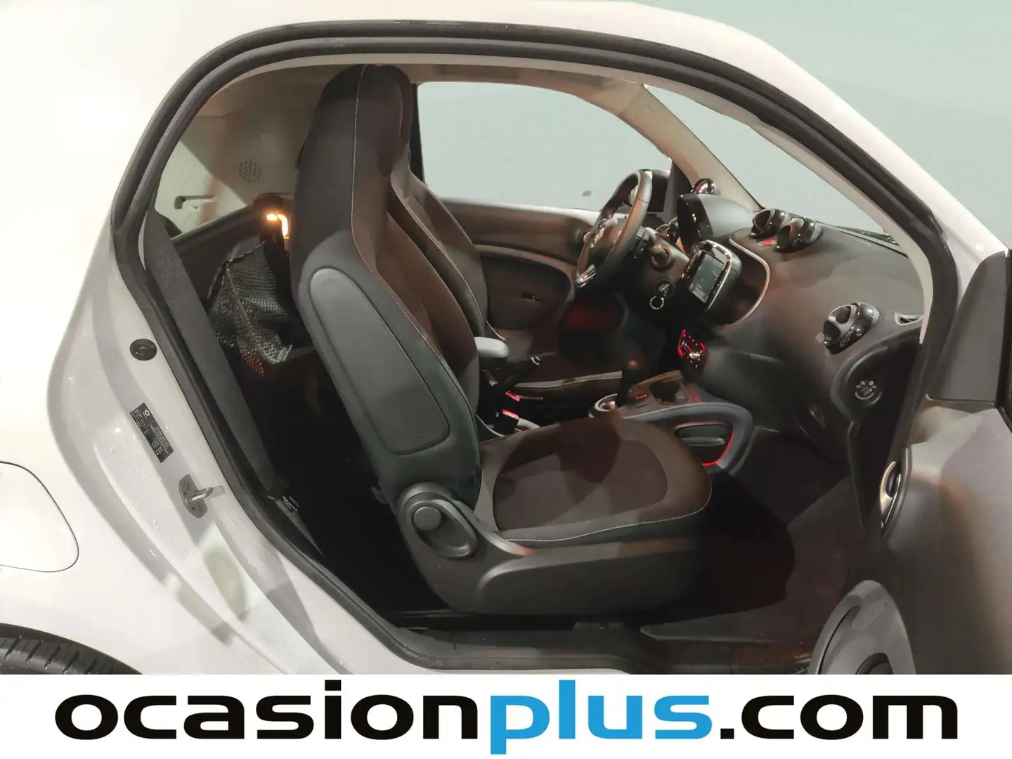 Foto Smart fortwo Smart ForTwo Coupe 66 (90 CV)