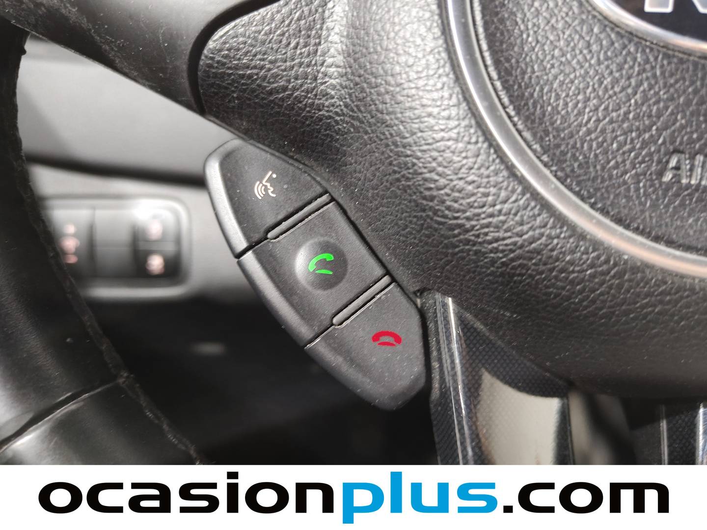 Accesorios del KIA Carens KIA Carens 1.6 GDi UEFA Euro 2016 Eco-Dynamics (135 CV)