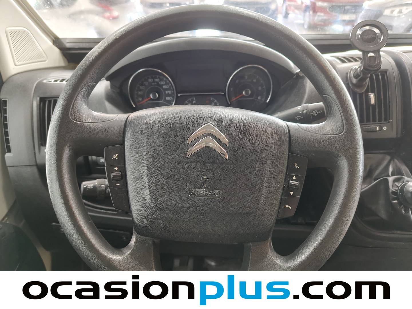 Challenger V114 Challenger V114 VIP (140 CV) 2 Plazas diésel