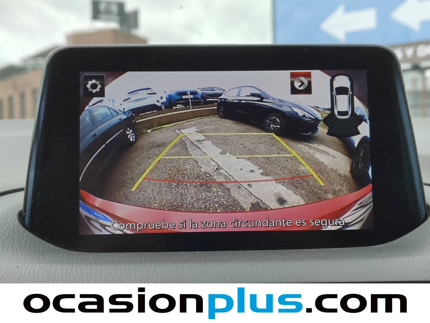 Extras del Mazda Mazda3 Mazda Mazda 3 2.2 DE MT Black Tech Edition (150 CV)