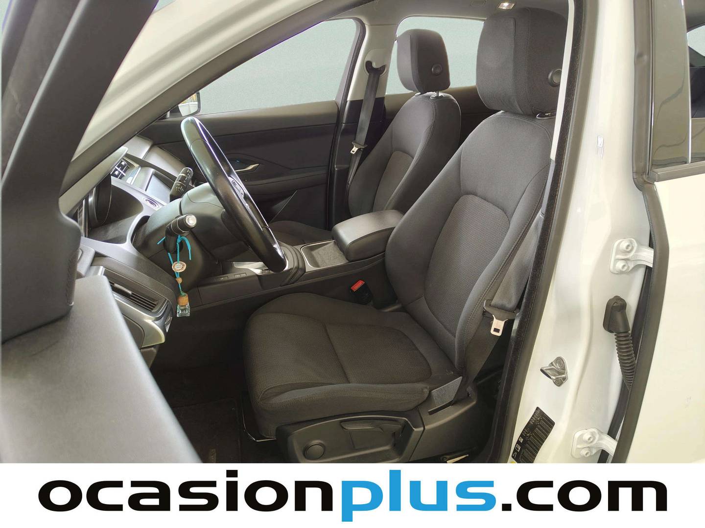 Foto Jaguar E-Pace Jaguar E-PACE 2.0P 4WD Auto (200 CV)