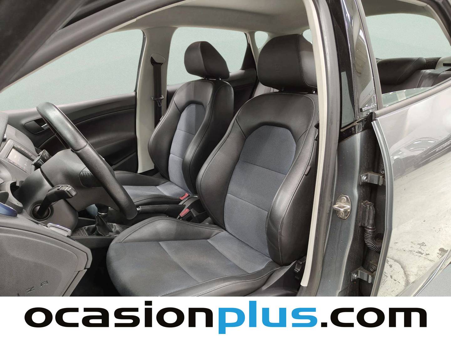 Foto Seat Ibiza SEAT Ibiza ST 1.2 TSI Style Connect Blue (90CV)