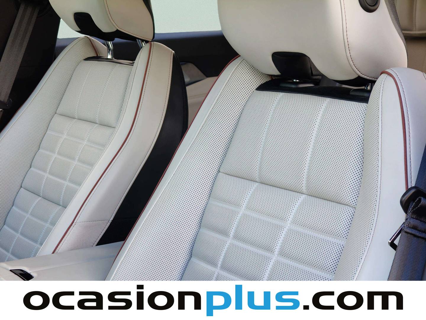 Extras y acabados del Renault Espace Renault Espace E-Tech 200 full hybrid Iconic (200 CV) 7 Plazas