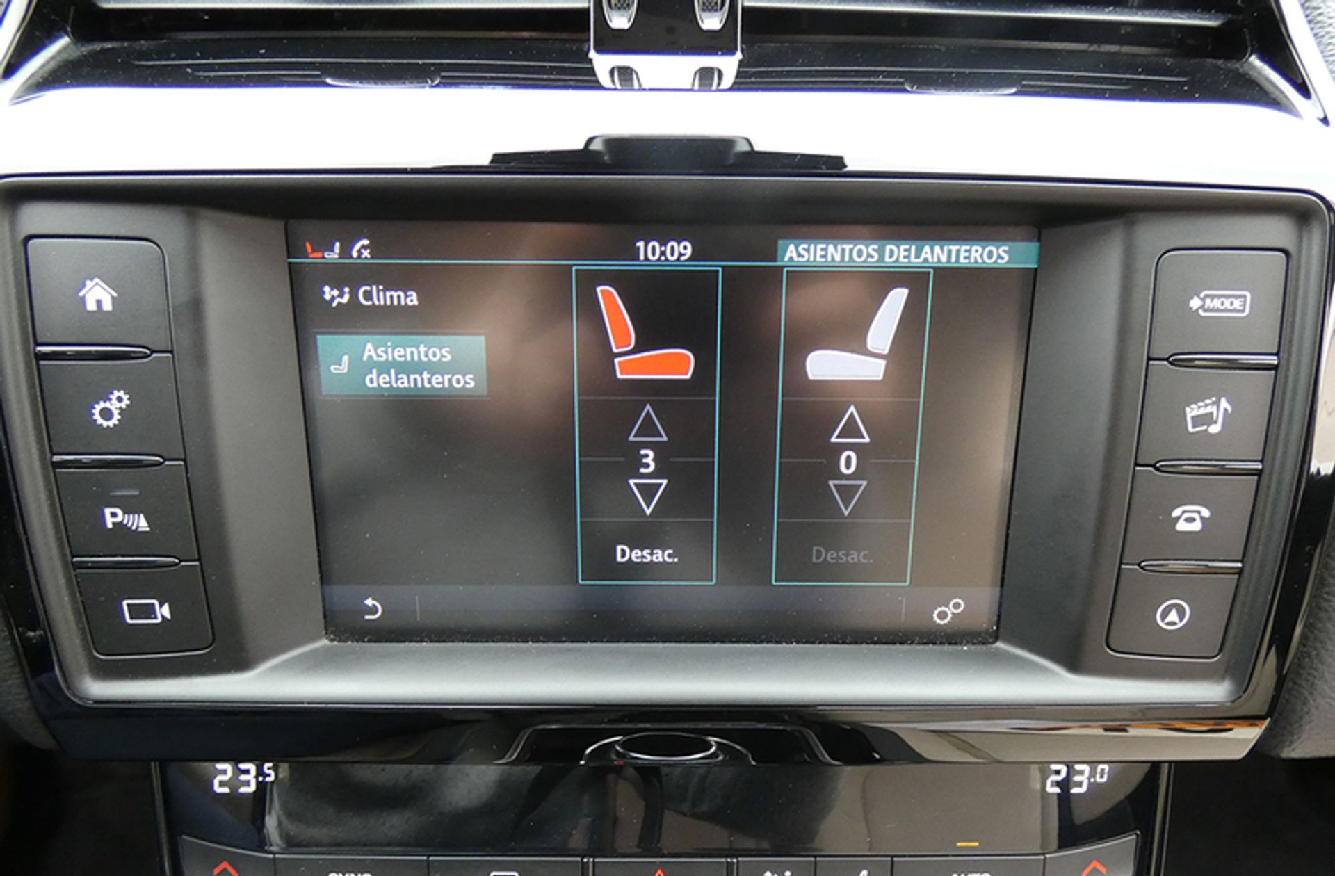 Jaguar XE 2.0 Diesel Pure RWD - foto 8