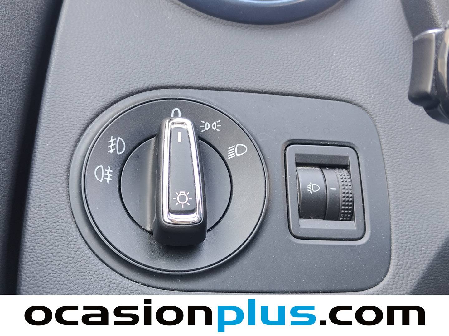 Seat Ibiza Seat Ibiza SC TSI Style Connect 66 kW (90 CV) seminuevo