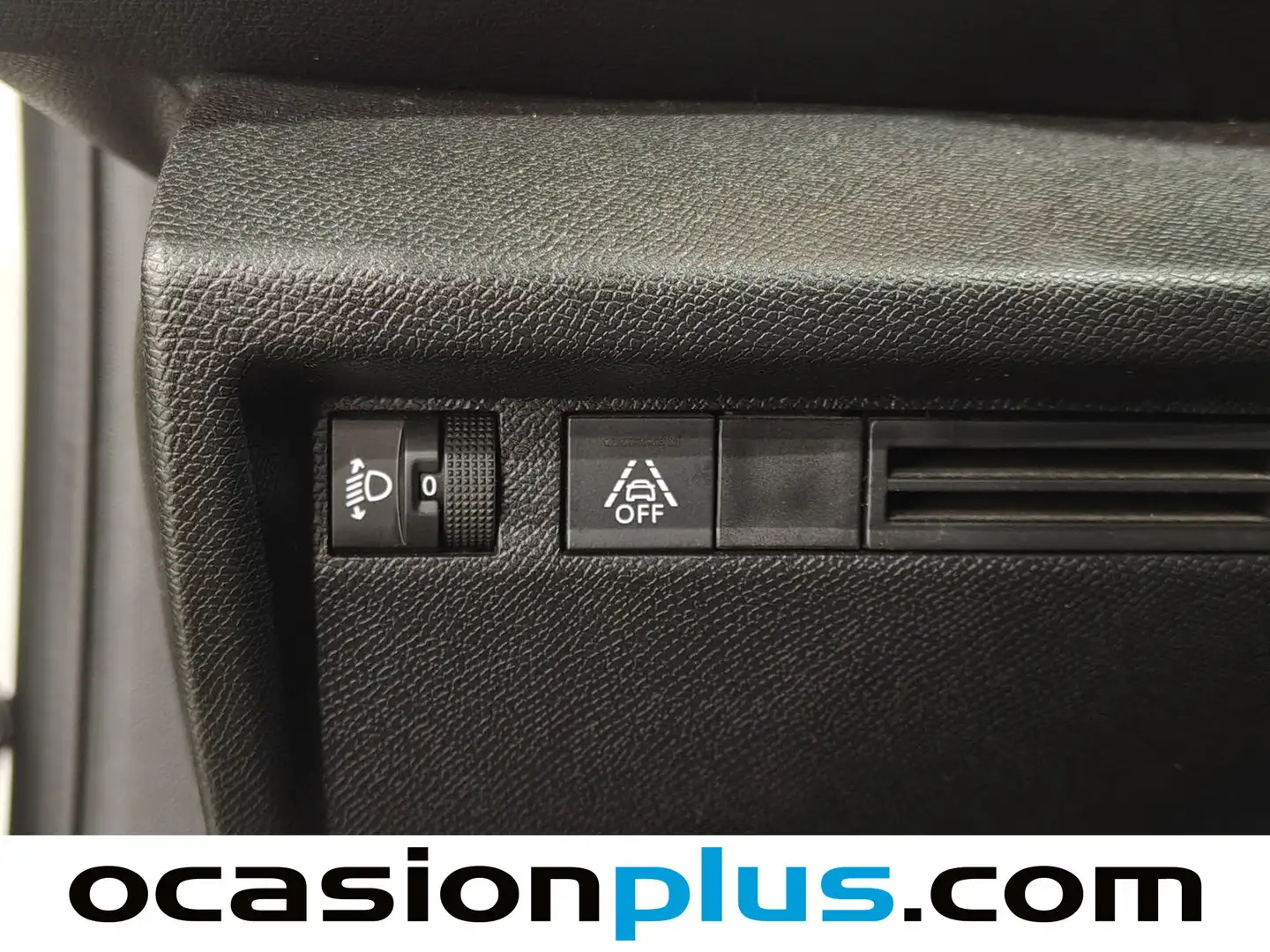 Foto Citroën C4 Citroen C4 PureTech 130 S&S 6v Feel Pack (130 CV)