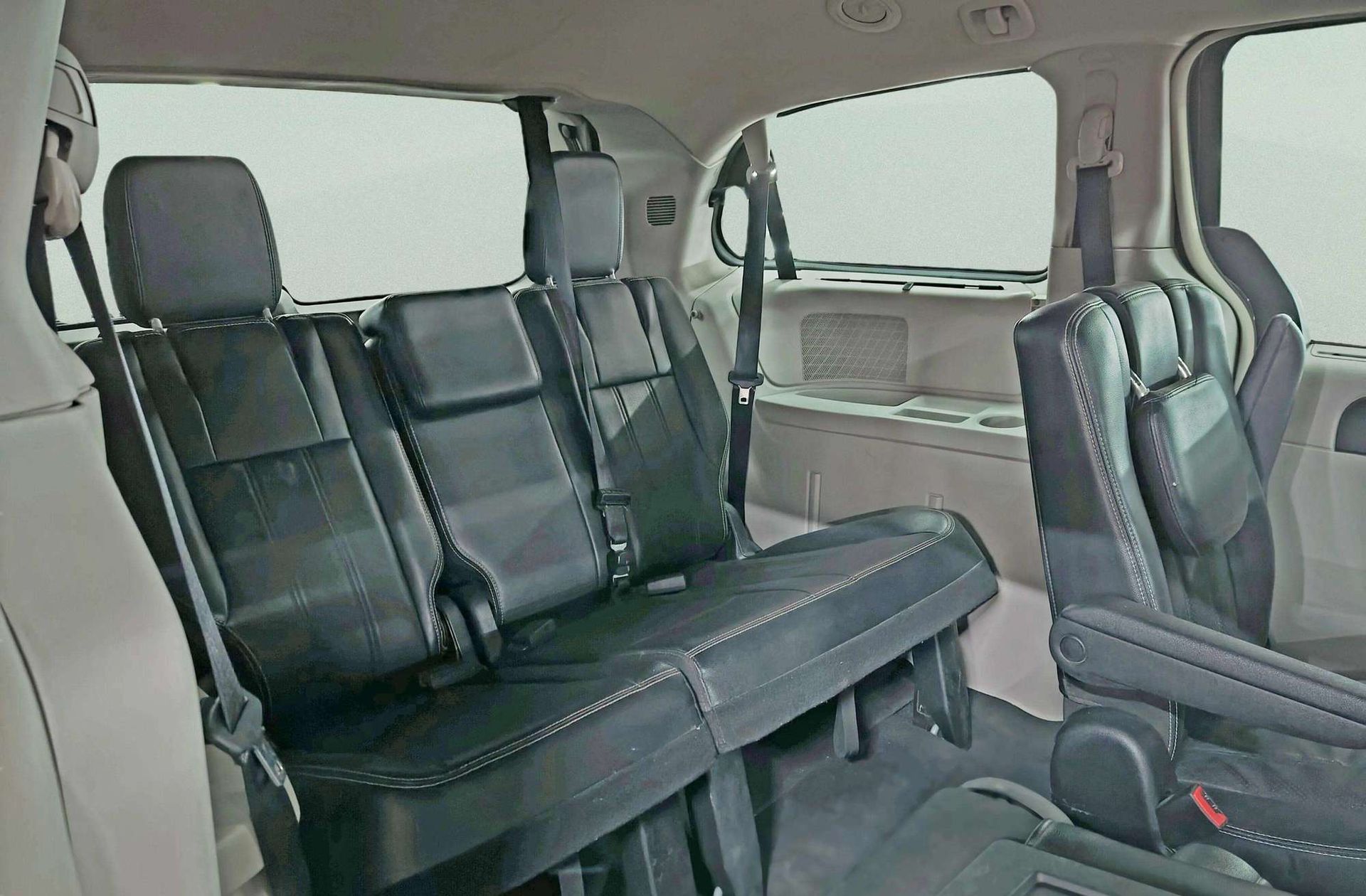 Lancia Voyager 2.8 CRD Gold 7 plazas - foto 17