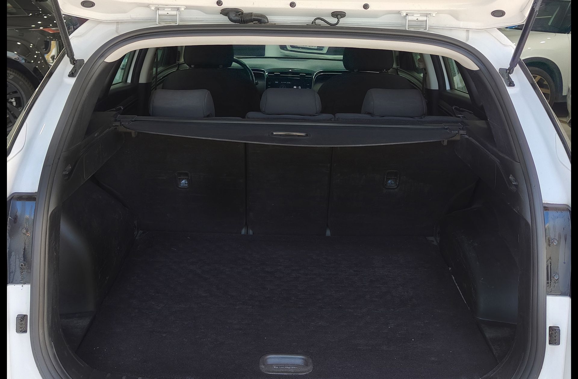 Hyundai Tucson 1.6 CRDi Maxx - foto 16